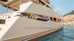 1100a_zg6ms_fountaine-pajot-yachts-fpy70s-anchoring-12.jpg