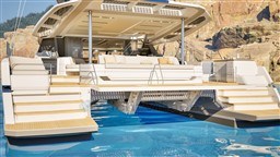 08e2d_sfypi_fountaine-pajot-yachts-fpy70s-anchoring-14.jpg