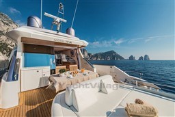 e5222_cm0wk_aicon_72sl_barcelona_yachting_-_1.jpg