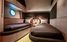 c3763_38psy_aicon_72sl_barcelona_yachting_-_12.jpg
