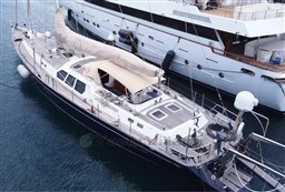 88292_vbty5_oyster_80_deck_saloon_1993_b_barcelona_yachting_-_10.jpg