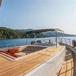 3dca2_cgp7n_motor_yacht_myks22_2025_barcelona_yachting_-_15.jpg