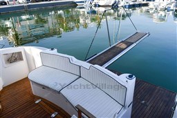db584_6dzro_astondoa_39_fly_barcelona_yachting_-_53.jpg