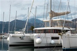 3b333_2kpqh_lagoon_46_2022_barcelona_yachting_-_4.jpg