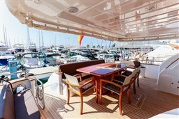 2bd84_0ymih_astondoa_72_glx_2025_barcelona_yachting_-_44.jpg