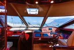 24d59_khogf_astondoa_72_glx_2025_barcelona_yachting_-_19.jpg
