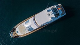 1f06c_efggd_astondoa_72_glx_2025_drone_barcelona_yachting_-_15.jpg