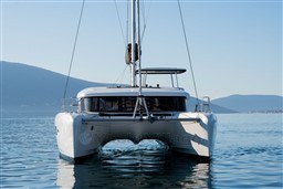 05ddb_3olxa_lagoon_42_montenegro_2023_barcelona_yachting_2026_-_10.jpg