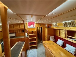 9eb05_hxrwo_bouvet_petit_57_barcelona_yachting_-_31-1.jpg