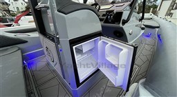 7827f_yuv8x_lomac_adrenalina_9.5_barcelona_yachting_-_3.jpg