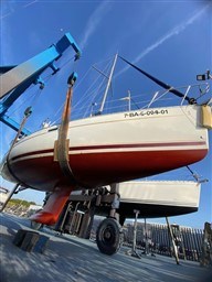 1dd2a_o1col_oceanis_311_clipper_barcelona_yachting_-_5.jpg