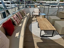 23eff_9l384_explorer92_barcelona_yachting_-_20.jpg