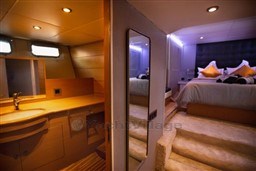 962a1_mfvoa_explorer92_barcelona_yachting_-_6.jpg