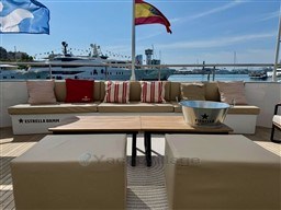 966dc_r8ezy_explorer92_barcelona_yachting_-_18.jpg
