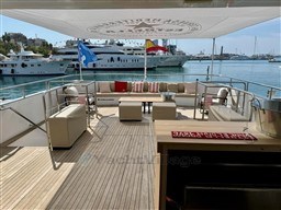 c7e89_uzt3z_explorer92_barcelona_yachting_-_15.jpg