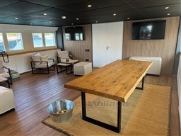b0a7c_lmz7m_explorer92_barcelona_yachting_-_25.jpg