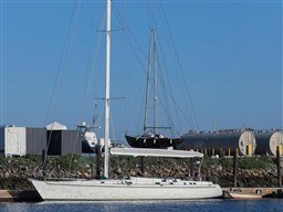 b04f2_mfkt1_farr_72_1991_barcelona_yachting_-_8.jpg