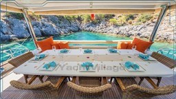 ae38d_lqrdh_mysy26_trawler_barcelona_yachting_-_1.jpg
