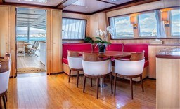11789_jmsol_yacht_barcelona_yachting_sarri_32_-_8.jpg