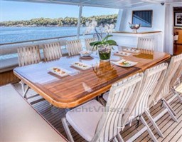 9078b_7xxny_yacht_barcelona_yachting_sarri_32_-_3.jpg