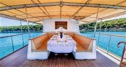 9288d_qgxl4_yacht_barcelona_yachting_-_5.jpg