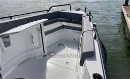 50ca8_bahog_axopar_28_barcelona_yachting_-_7.jpg
