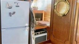 08324_dwzlz_gypsy_44_barcelona_yachting_-_9.jpg