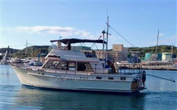 d5775_vq3lz_island_gibsy_44_barcelona_yachting_-_1.jpg