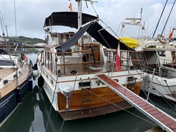 da563_5qevh_island_gypsy_44_barcelona_yachting_-_37-1.jpg