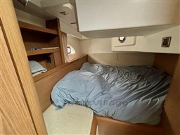 25e85_xghqk_beneteau_gt_34_barcelona_yachting_-_7-1.jpg