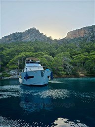 1c36e_sr6jz_arven_400_barcelona_yachting_-_2.jpg