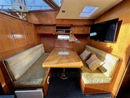 ca594_uzs0m_horizon_40_barcelona_yachting_-_6.jpg