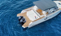 5e5c6_03og4_bb35_elba_outboard_barcelona_yachting_-_10-1.jpg