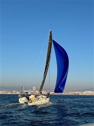 82e01_q63m2_jeanneau_sunfast_3300_barcelona_yachting_-_5.jpg