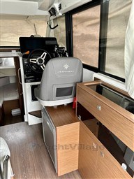82a7e_i9r2t_jeanneau_merry_fisher_895_sport_barcelona_yachting_-_17.jpg