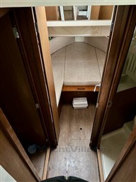 e272a_kmkka_jeanneau_merry_fisher_895_sport_barcelona_yachting_-_4.jpg