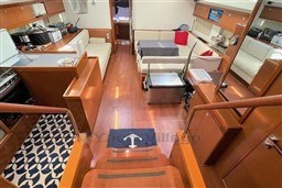 2793e_ynbrg_beneteau_oceanis_55_barcelona_yachting_-_16.jpg