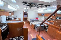 7eba8_dn53c_beneteau_oceanis_55_barcelona_yachting_-_18.jpg