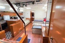 cbd3e_xis6k_beneteau_oceanis_55_barcelona_yachting_-_17.jpg