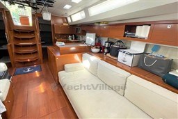 418aa_f77zt_beneteau_oceanis_55_barcelona_yachting_-_21.jpg