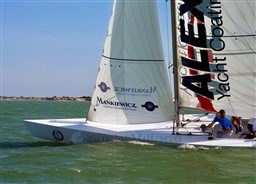 8c108_rl5g4_france_lab_1_2_b_barcelona_yachting_-_10.jpg