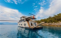 ac283_0x0ph_simay_m_trawler_2_barcelona_yachting_-_8-1.jpg