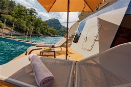 6884b_ibh2f_simay_m_trawler_2_barcelona_yachting_-_9-1.jpg