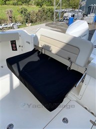 988ab_p6aks_boston_whaler_vantage_280_2021_barcelona_yachting_-_21-1.jpg