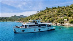 248fd_7qh1v_mysy_trawler_26m_2023_barcelona_yachting_-_1.jpg