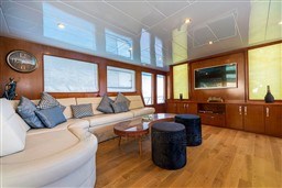 f0eb4_lhr0z_mysy_trawler_26m_2023_barcelona_yachting_-_16.jpg