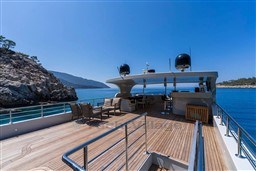 522ff_sxnin_mysy_trawler_26m_2023_barcelona_yachting_-_7.jpg