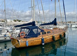 a192d_8bgtt_van_de_stadt_stormy_55_barcelona_yachting_-_3.jpg