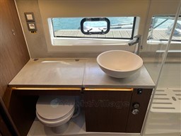6121f_opgmb_jeanneau_cap_camarat_12.5wa-new_version_barcelona_yachting_-_6.jpg