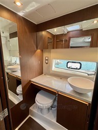 2a2d9_izplw_jeanneau_cap_camarat_12.5wa-new_version_barcelona_yachting_-_8.jpg